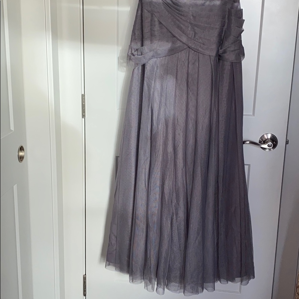 Dress - Picture 4 of 4